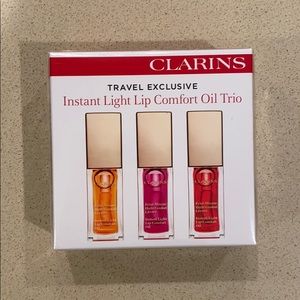 Clarins instant light lip comfort oil trio